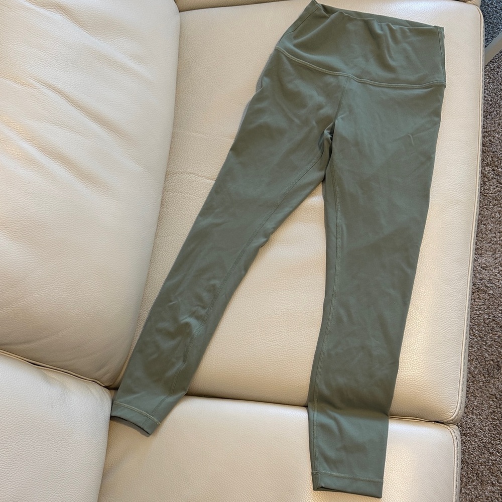 Lululemon Athletica Sage Green Leggings size 4